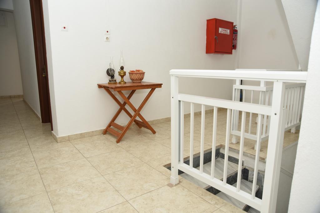 Anestis Chatzimihail Rooms Kamariotissa Exteriör bild